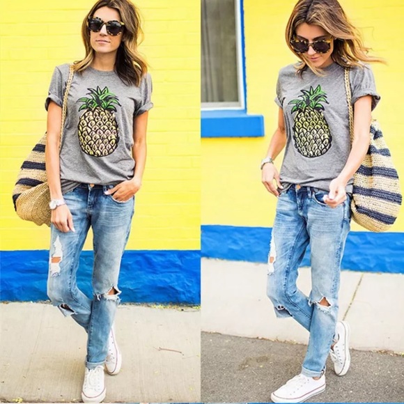 💚Cute Pineapple Tee! 🍍 Price Firm - Picture 2 of 4